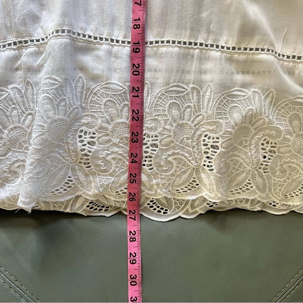 NWOT MICHAEL Michael Kors CRISP WHITE Embroidered LACE V-NECK Cotton BLOUSE L - Picture 16 of 17